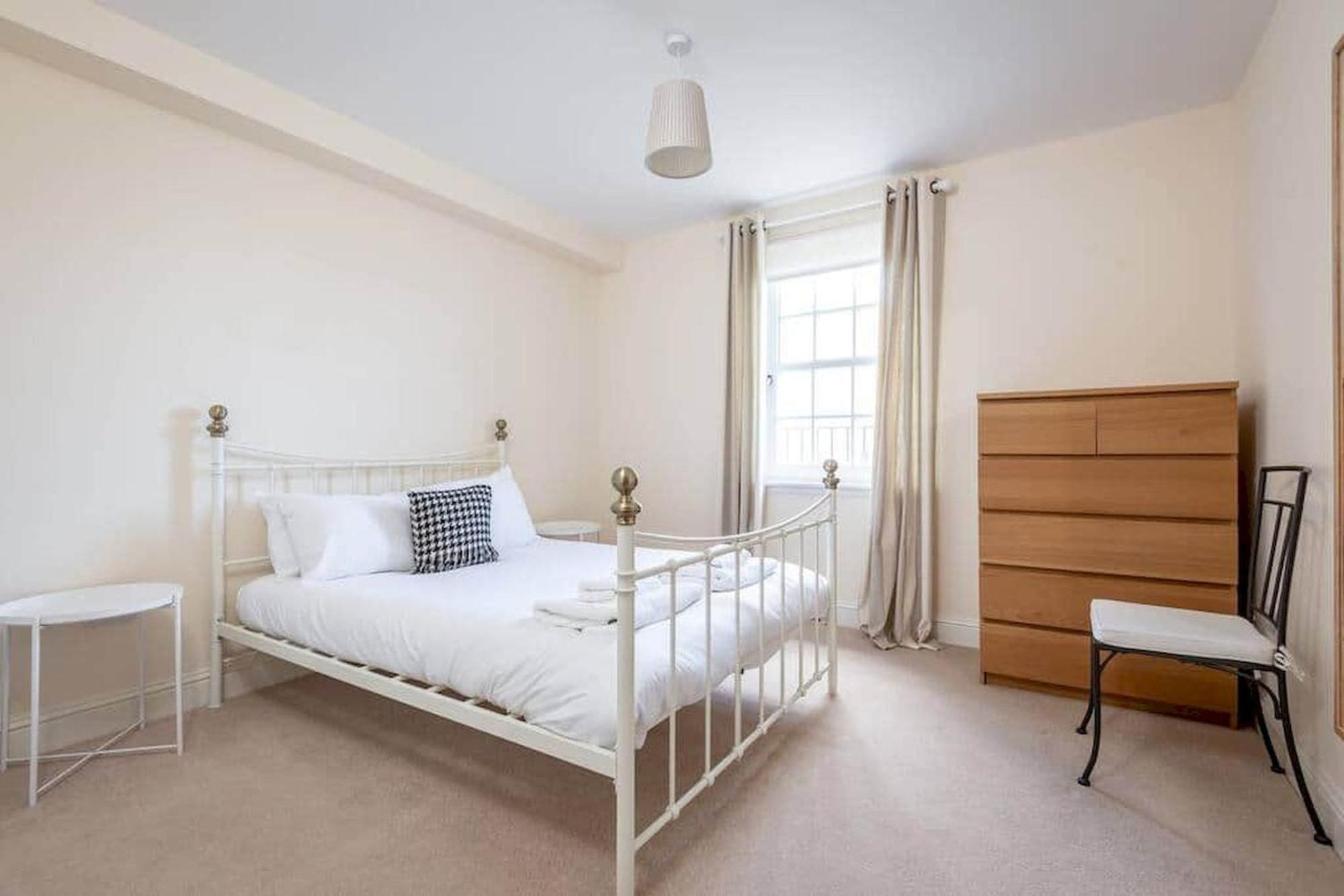 Adamson Court - No 11 Apartment เซนต์แอนดรูว์ ภายนอก รูปภาพ